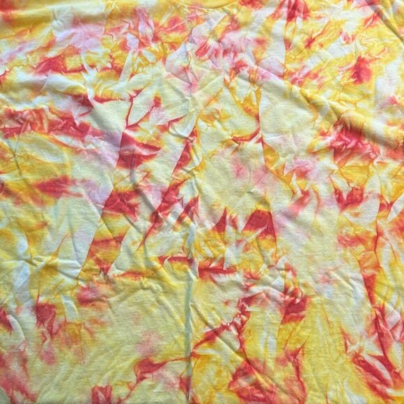XXXL Sunset Tie-Dye T-Shirt – Red, Orange & Yellow Unisex Tee - Picture 3 of 4
